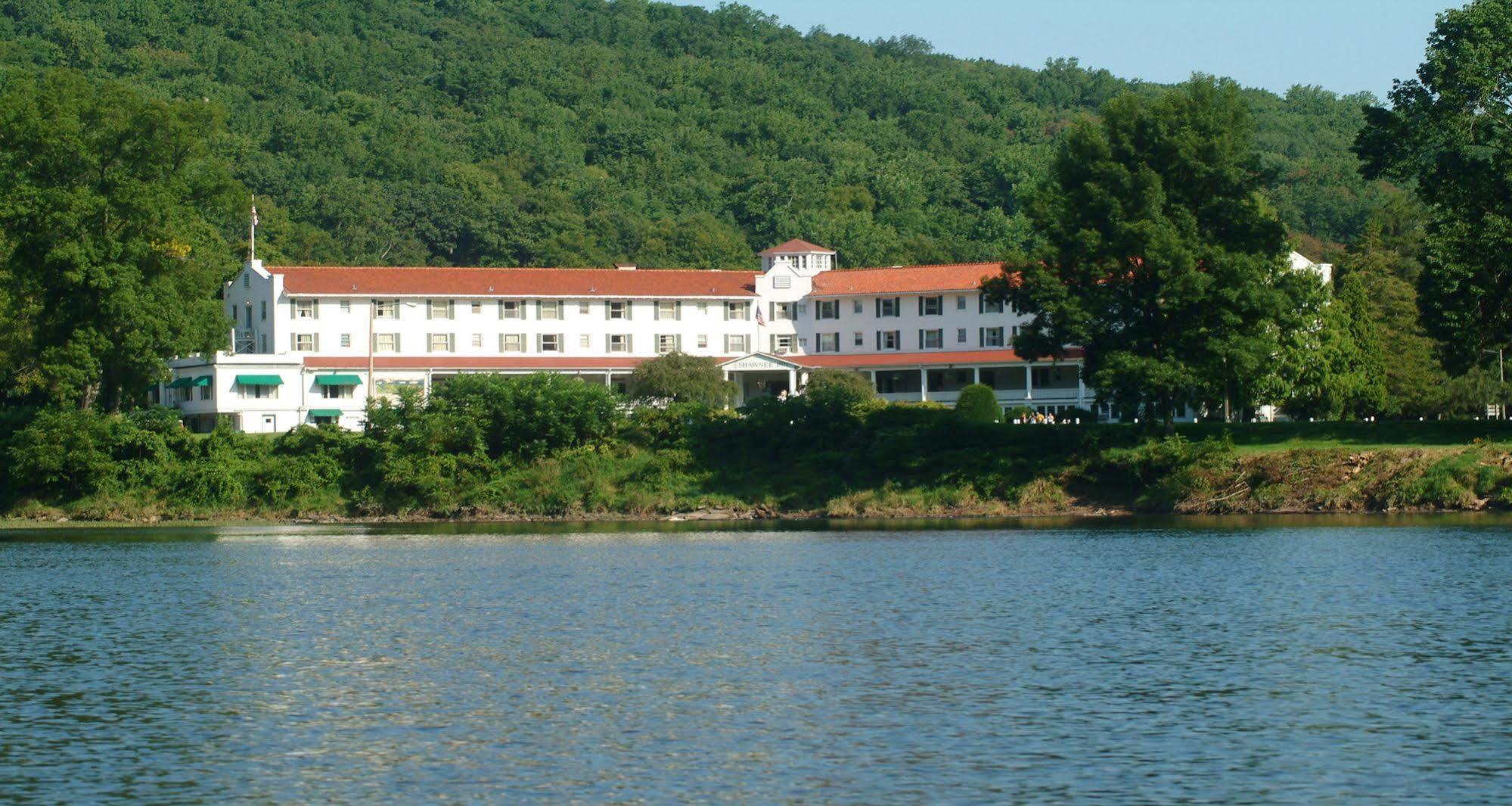 Shawnee Inn And Golf Resort Shawnee on Delaware Exterior photo